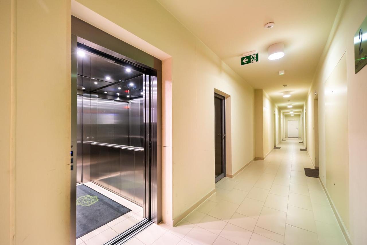 ורשה Jaktorowska Comfy Apartment מראה חיצוני תמונה
